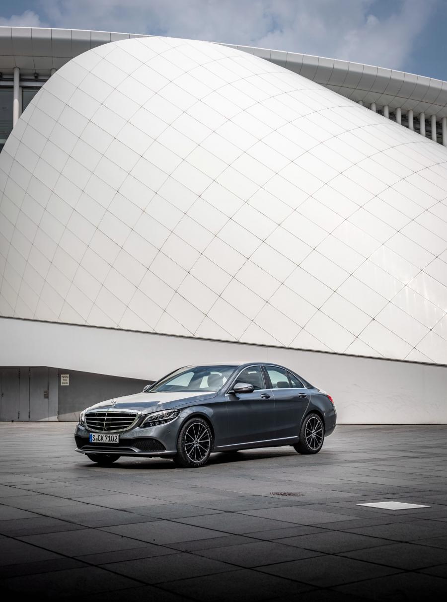  Mercedes-Benz C200 (W205) 2018 года  (WW) (фото 18 из 34)
